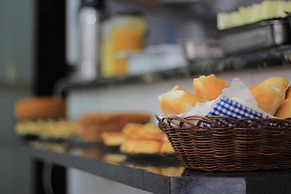 Hotel Pirâmide Paulo VI