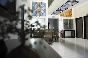 Hotel Mh