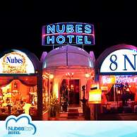 Nubes Hotel