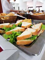 De Rose Palace Hotel