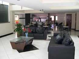 Hotel Pirâmide Pituba - Pernambuco