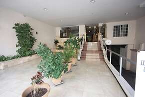 Enterprise Inn Plaza