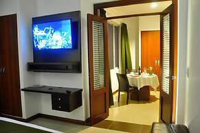 Serenity Suites