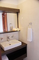 Serenity Suites