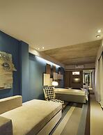 Ambit Boulevard Hotel Boutique