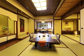 Miyajima Kinsuikan