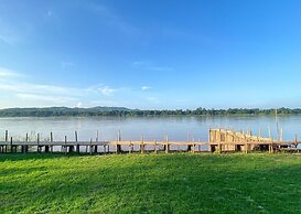 Chiangkhan River Mountain Resort