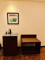 Tropic Inn - Mount Lavinia