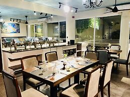 Tropic Inn - Mount Lavinia