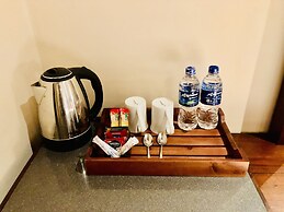 Tropic Inn - Mount Lavinia