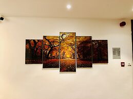 Tropic Inn - Mount Lavinia