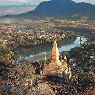 E-Outfitting Vang Thong Hotel