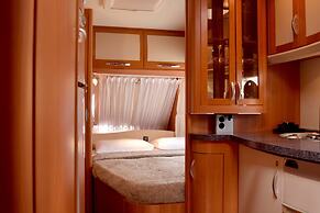 Go Outdoors Caravan Park Nuwara Eliya