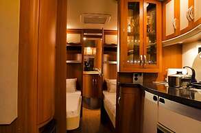 Go Outdoors Caravan Park Nuwara Eliya