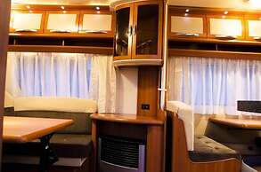 Go Outdoors Caravan Park Nuwara Eliya