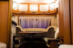 Go Outdoors Caravan Park Nuwara Eliya