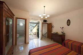 Agriturismo La Lobra