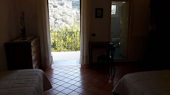 Agriturismo La Lobra