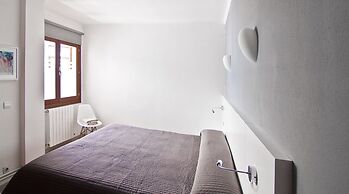 Apartamentos Cala Figuera