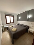 Apartamentos Cala Figuera