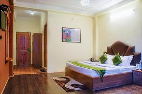 Treebo Trend Celebriti Manali