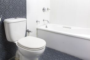 Treebo Trend Sea Side