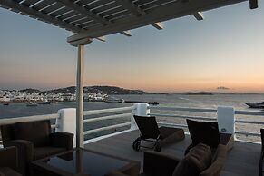 Riva Suites - Adults Only