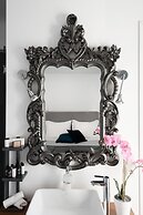 Riva Suites - Adults Only