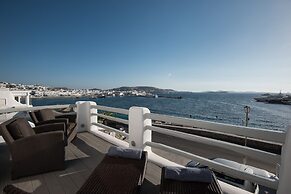 Riva Suites - Adults Only