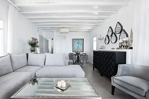 Riva Suites - Adults Only