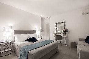 Riva Suites - Adults Only