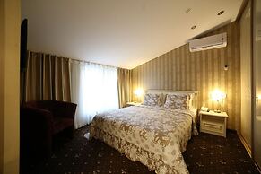 Vintage Hotel