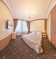 Vintage Hotel