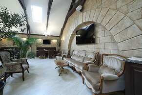 Vintage Hotel