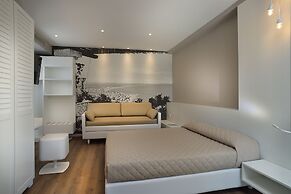 Embassy Hotel & SPA