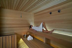Embassy Hotel & SPA