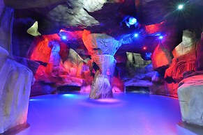 Grand Ozgul Thermal Holiday Village