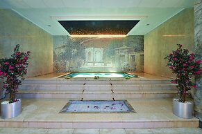 Grand Ozgul Thermal Holiday Village