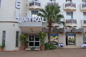 Le Luxtral Hôtel