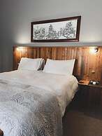 Assegaaibosch Country Lodge