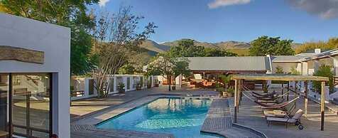 Assegaaibosch Country Lodge