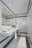 Suntory Business Hotel