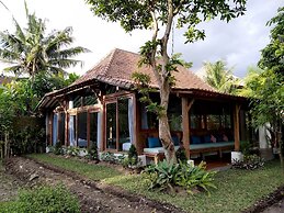 Swasti Eco Cottages