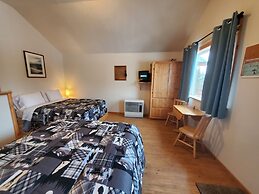 DENALI'S ALASKAN SPRUCE CABINS