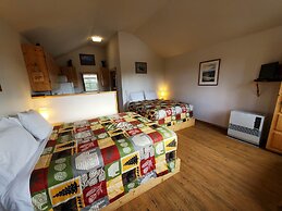 DENALI'S ALASKAN SPRUCE CABINS