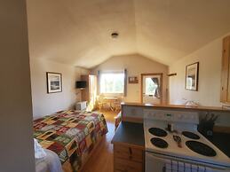 DENALI'S ALASKAN SPRUCE CABINS