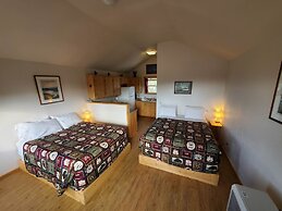 DENALI'S ALASKAN SPRUCE CABINS