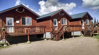 DENALI'S ALASKAN SPRUCE CABINS