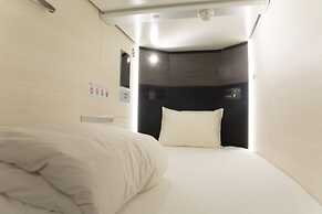 Akihabara BAY HOTEL - Caters to Women