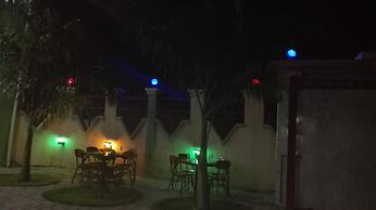 Naam Suite Motel - Adults Only